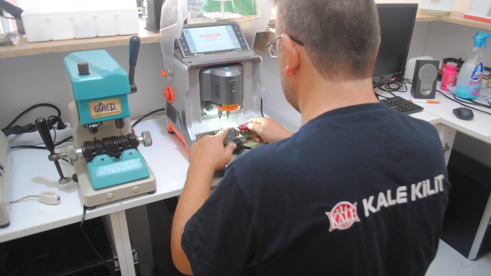 Akfırat Oto Anahtar Kopyalama